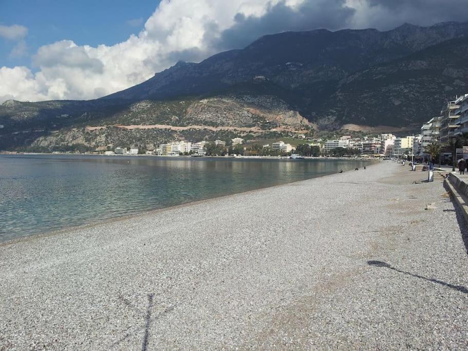 Seaside Family Apartment Loutraki Εξωτερικό φωτογραφία