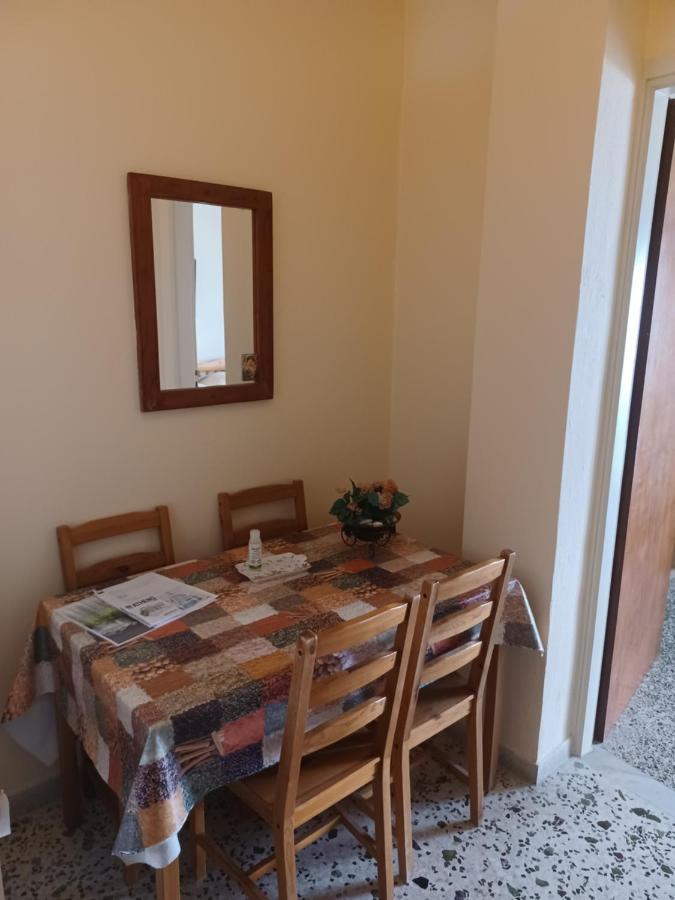 Seaside Family Apartment Loutraki Εξωτερικό φωτογραφία